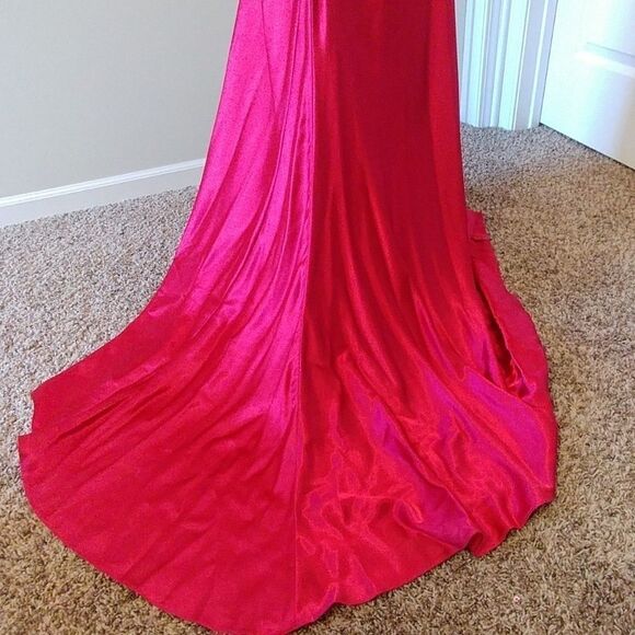 NWT Beaded Bust Red Satin Jeweled Flirt by Maggie Sottero Sheath Prom 10 - Picture 6 of 10
